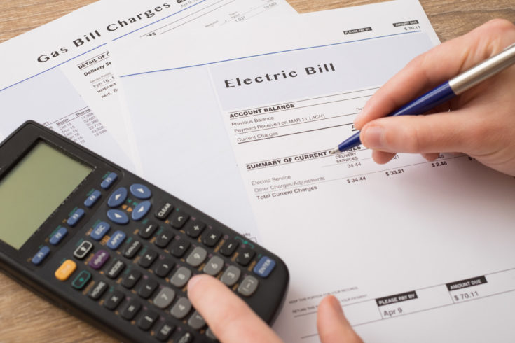 How to Reduce Your Electric Bill When You Work from Home