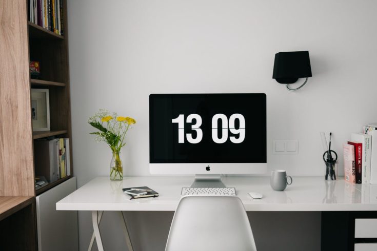 Setting Up the Perfect Workspace in Your Apartment